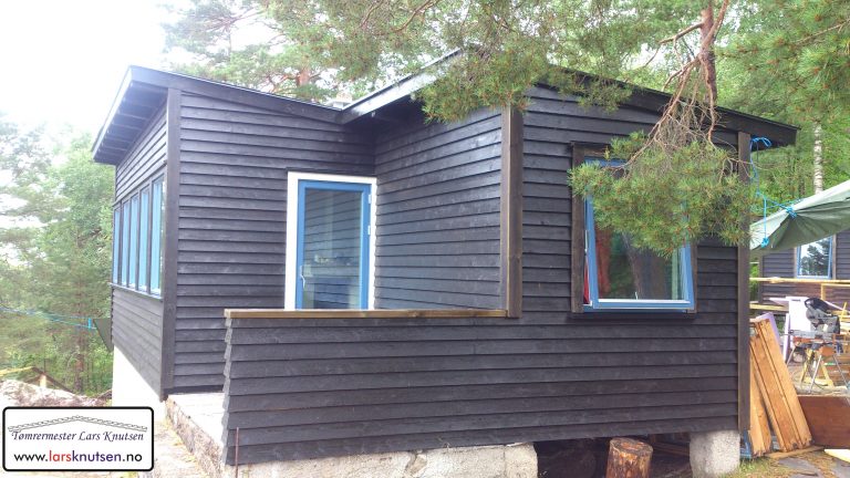 Funkis hytte av Tømrermester Lars Knutsen